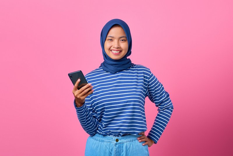 Representative image: teenager smartphone