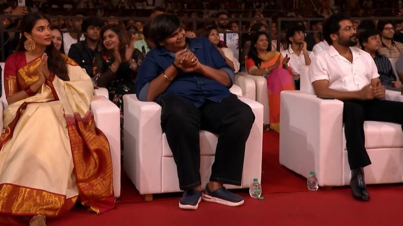 Scene: Suriya's DSP Inbaraj glimpse out ahead of November 6 Diwali release