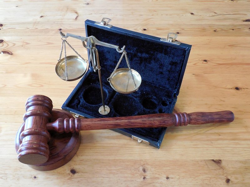 Supreme Court tells UGC, regulators to warn public about fake colleges after Etah case