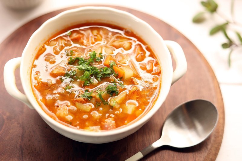 Representative image: bowl of vegetables and lentils