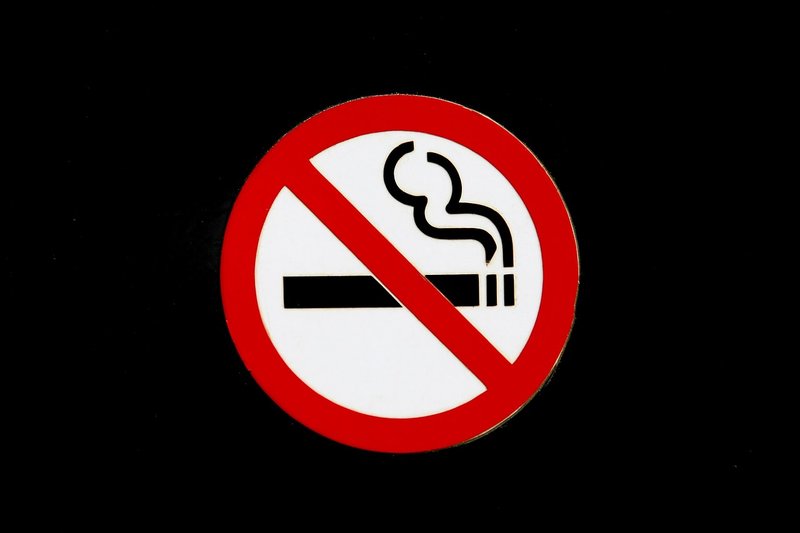 Representative image: no smoking sign