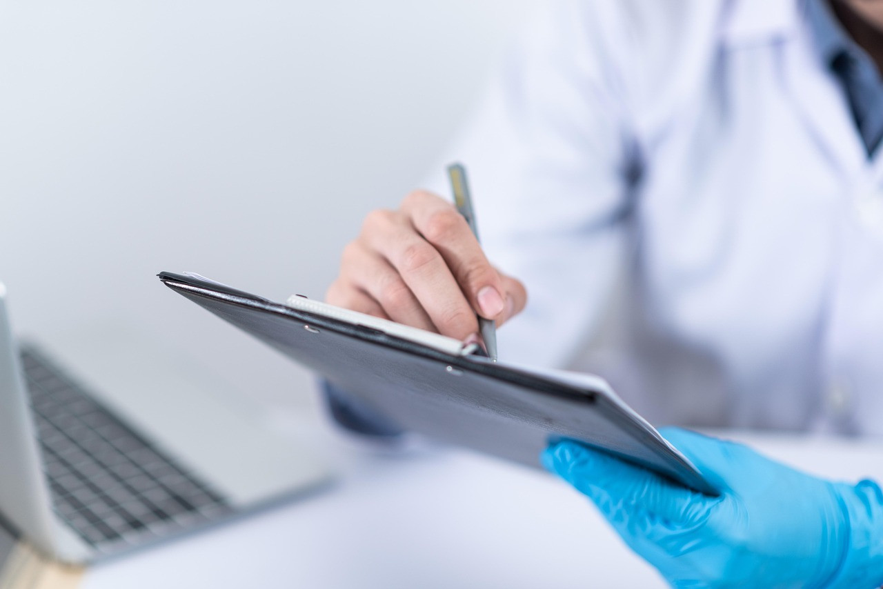 Representative image: doctor with stethoscope and clipboard