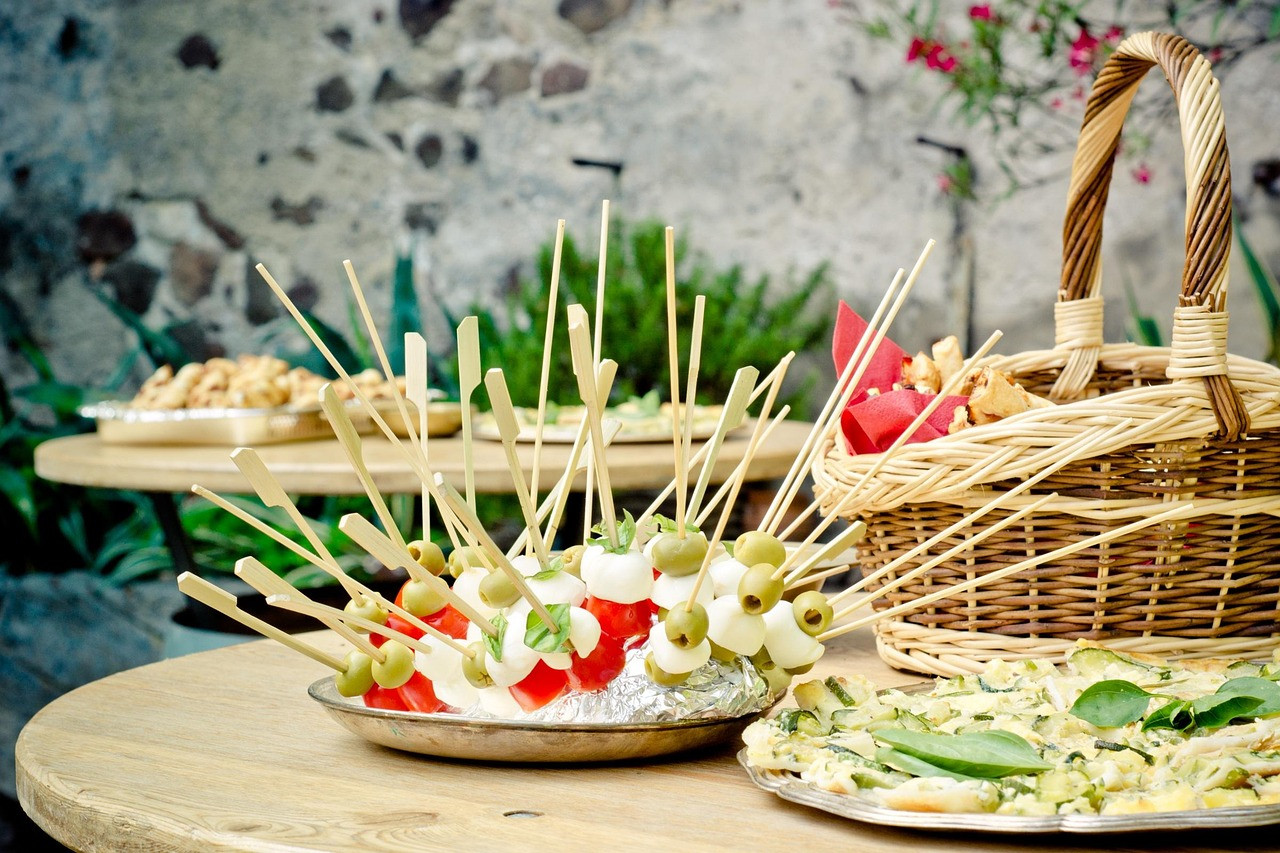 Representative image: catering buffet food trays