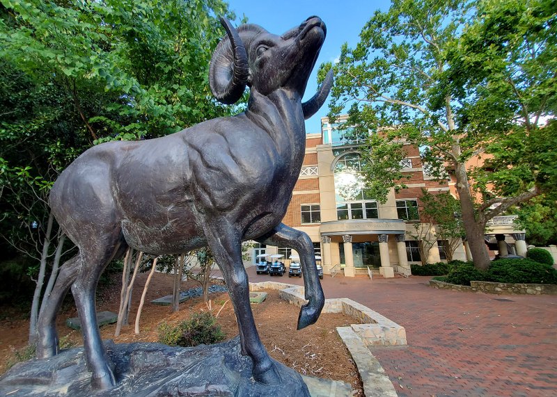 UNC strikes Trump administration education deal: no payment, new campus rules
