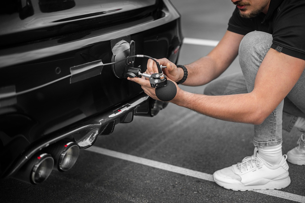 Representative image: autonomous car lidar sensor