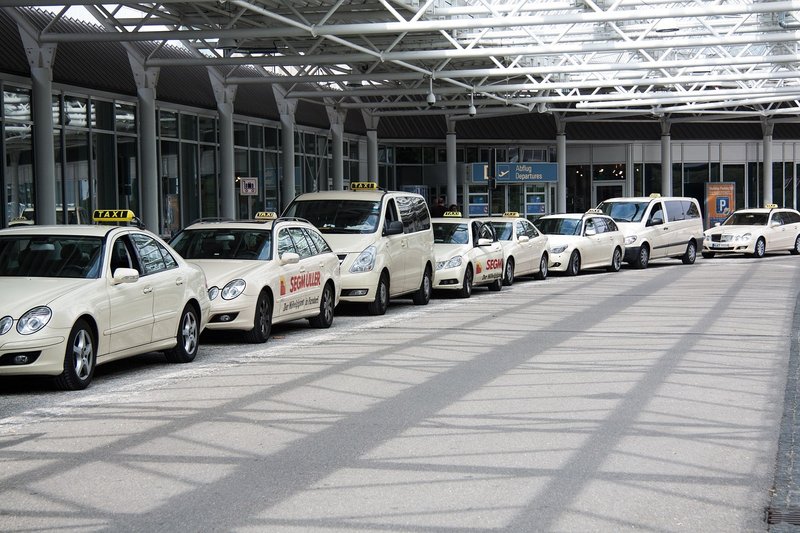 Waymo robotaxis start Las Vegas airport rides, its sixth major airport